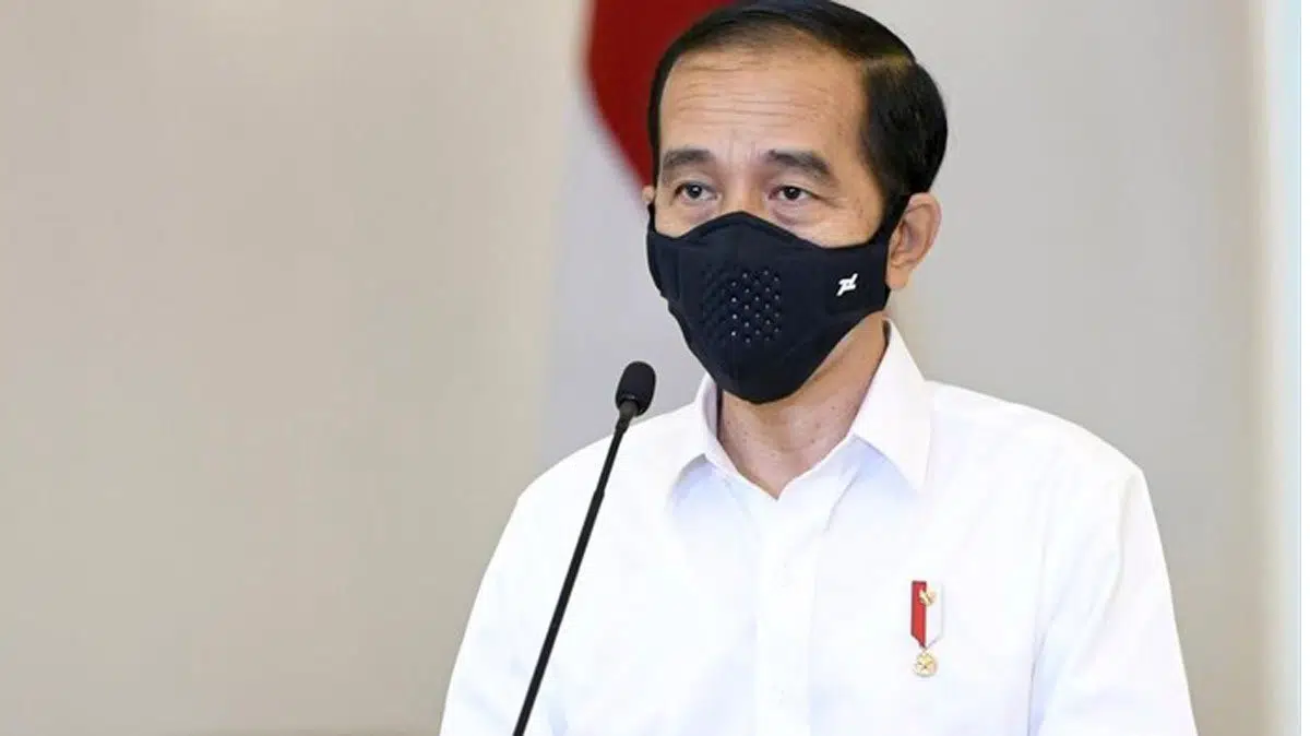 Jokowi-Perkirakan-Vaksinasi-untuk-Masyarakat-Bisa-Dimulai-pada-Februari-2021