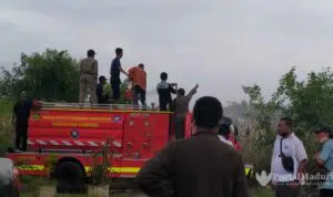 Lahan Gambut Dekat Perumahan Kolor Terbakar