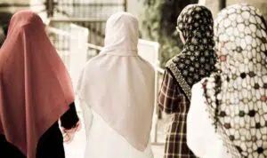 6 Ulama Muslimah Ahli Tafsir yang Paling Berpengaruh di Dunia