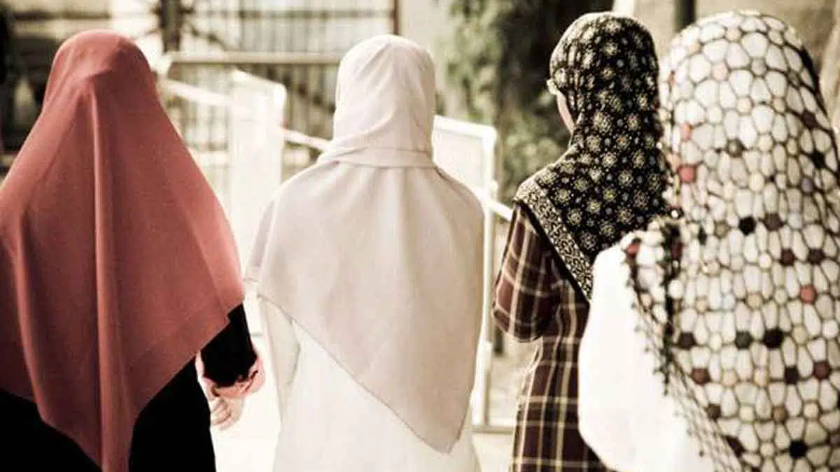 6 Ulama Muslimah Ahli Tafsir yang Paling Berpengaruh di Dunia