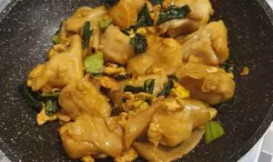 Menu Minggu: Resep Tumis Pangsit Goreng Kecap