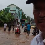 Sumenep Banjir, Jalan Penghubung Kecamatan Lumpuh