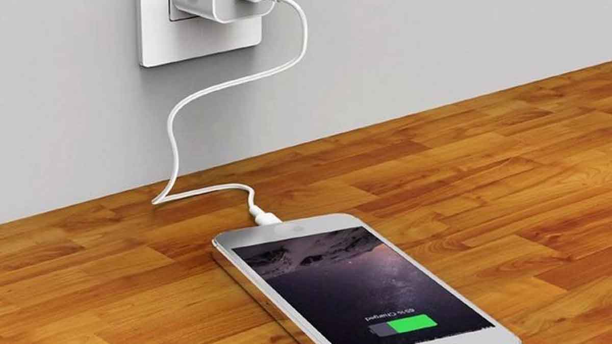 6 Cara Atasi Handphone yang Tak Bisa di Charge