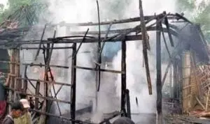 Rumah Terbakar, Uang Rp 30 Juta Jadi Arang