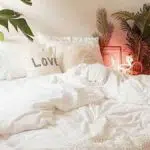 Ciptakan Suasana Nyaman Saat Tidur, Lakukan 6 Tips ini