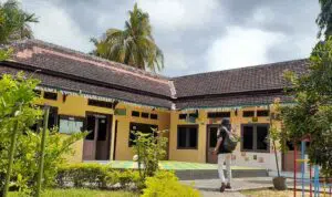 Sekolah Lakukan PTM, Sanksi Menunggu