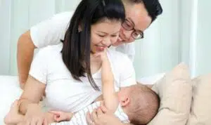 Kenapa Bayi Gigit Puting saat Menyusu? Ketahui 4 Penyebabnya