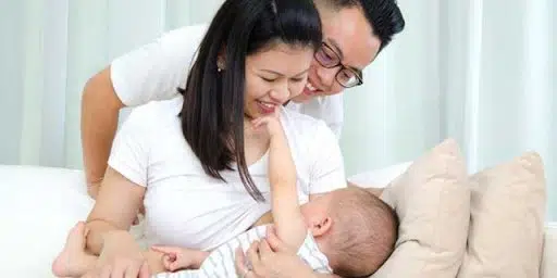 Kenapa Bayi Gigit Puting saat Menyusu? Ketahui 4 Penyebabnya