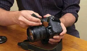 3-Alat-Penting-untuk-Rawat-Kamera-Portable-Anda