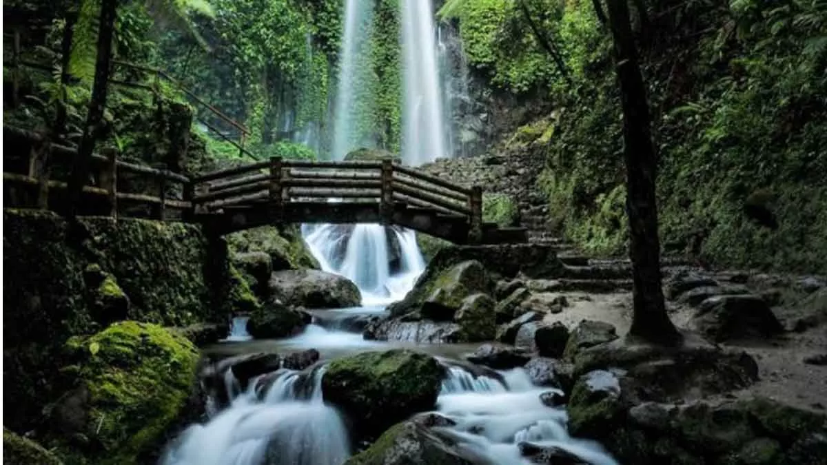5 Wisata Air Terjun di Jawa Tengah yang Wajib Anda Tahu