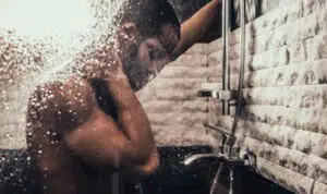 7 Hal yang Bikin Mandi Wajib Anda Tak Sah, Perhatikan!