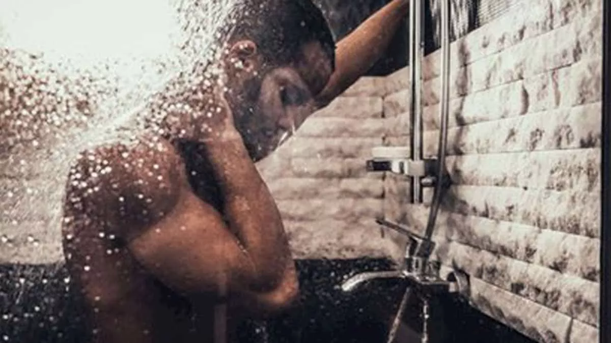 7 Hal yang Bikin Mandi Wajib Anda Tak Sah, Perhatikan!