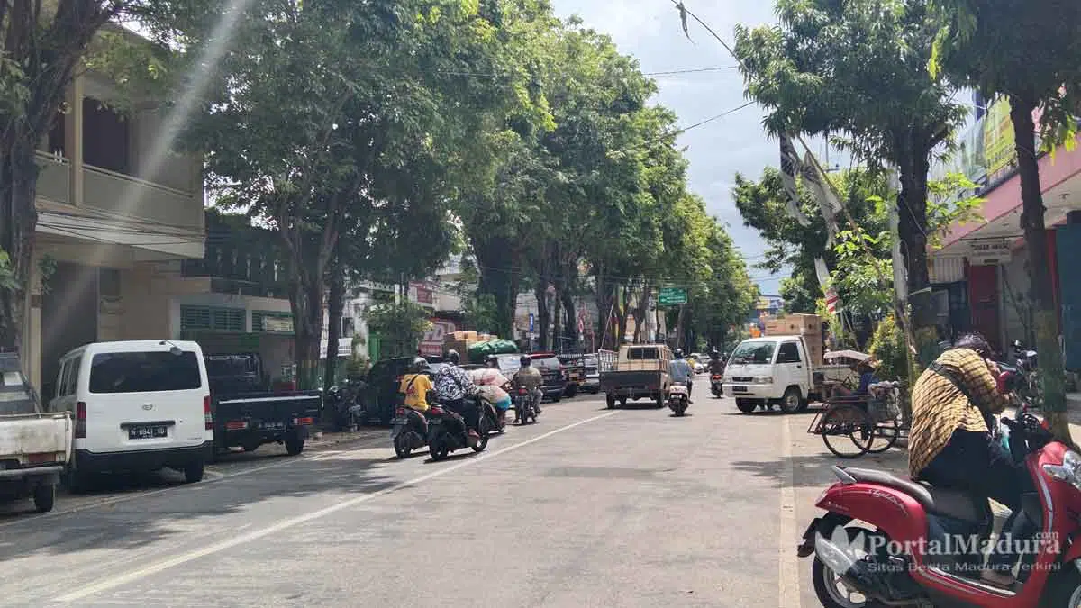 Ancam Laka, Ini Biang Kerok Kemacetan Jalan Panglima Sudirman Sumenep