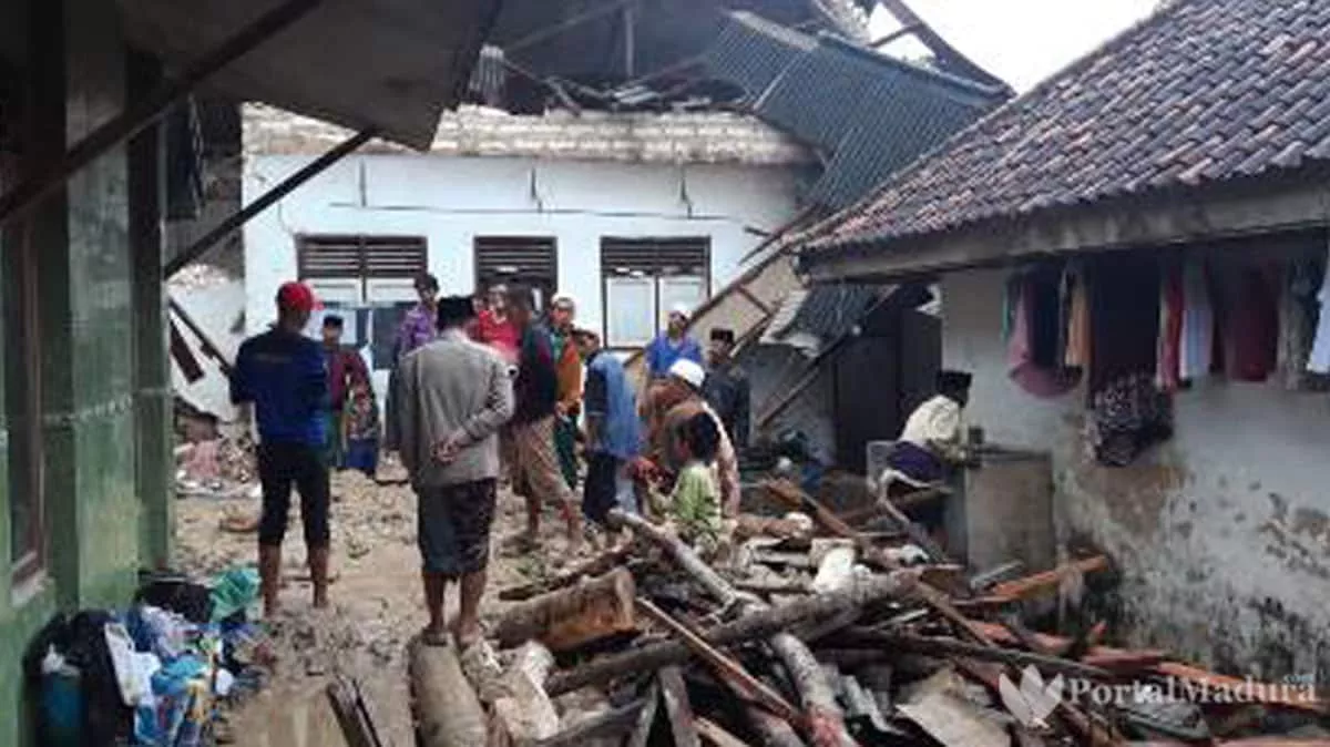 Bukit Longsor Timpa Ponpes, Inilah Identitas Korban