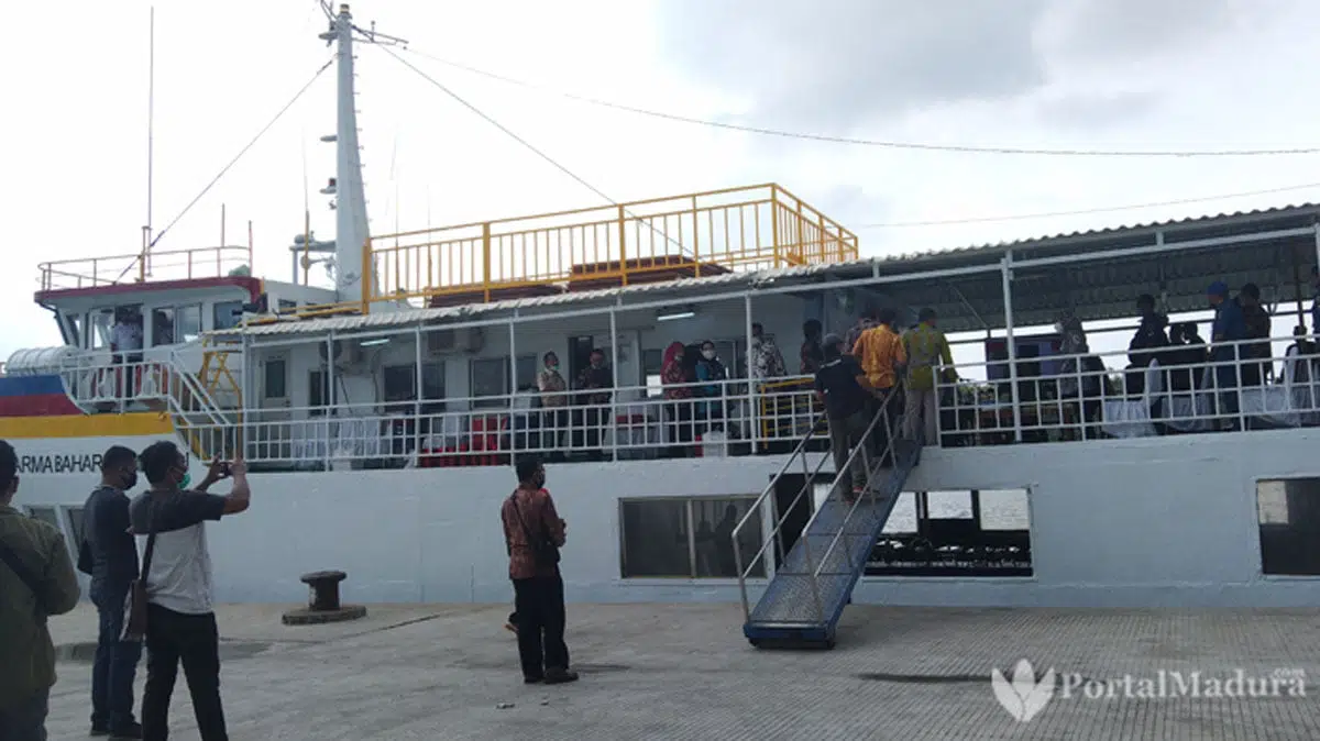 Gandeng-Bank-Jatim,-KMP-DBS-Sumenep-Terapkan-e-Ticketing