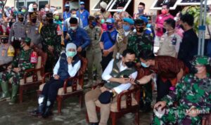 Gubernur Jawa Timur Kunjungi Lokasi Longsor