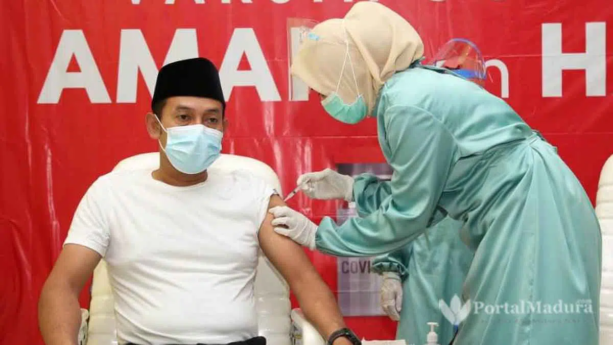 Kondisi Sehat, Wakil Bupati Sampang Dua Kali Divaksin Covid-19
