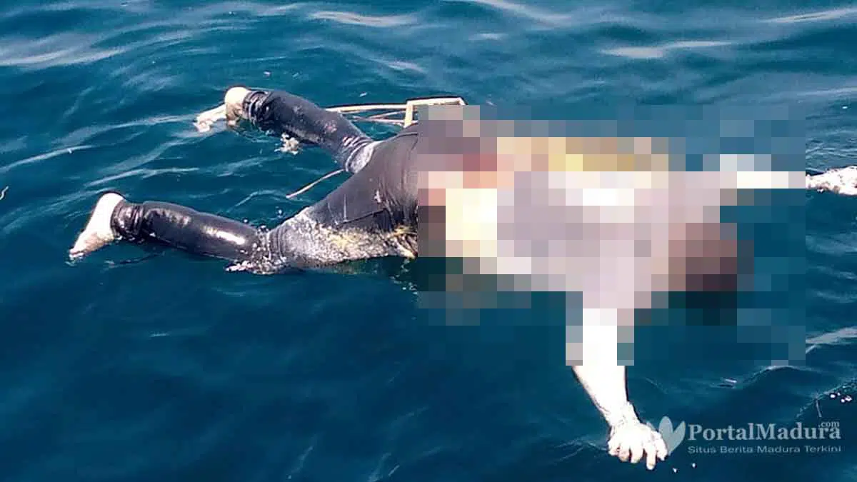 Mayat Tanpa Identitas Terapung di Selat Madura