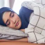 6 Adab Saat Tidur Dalam Islam