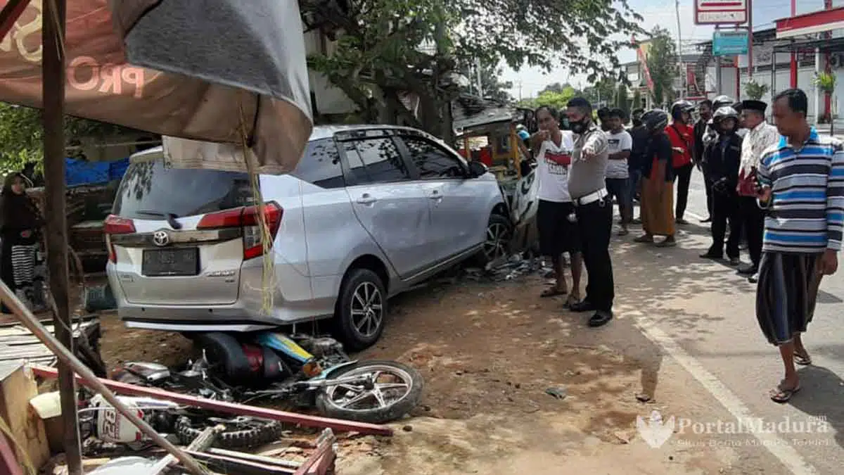 Nenek asal Batuputih Tewas Ditabrak Toyota Calya di Lingkar Barat Sumenep