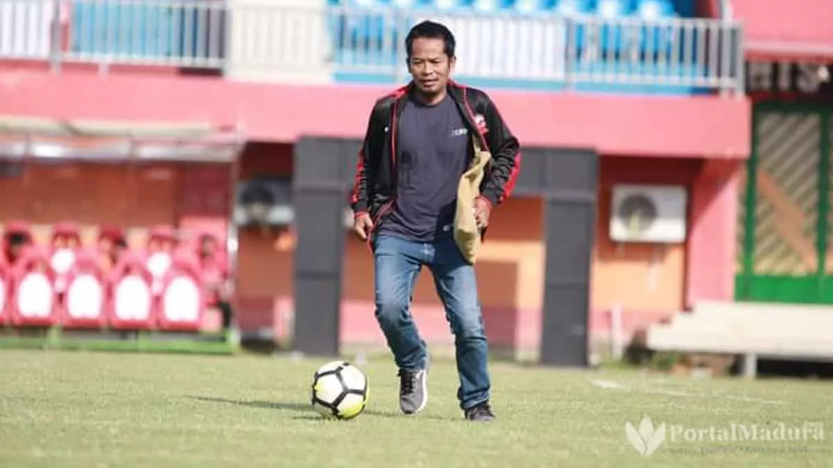 Pemain  Akan Tanda Tangan Kontrak Saat Gabung Latihan