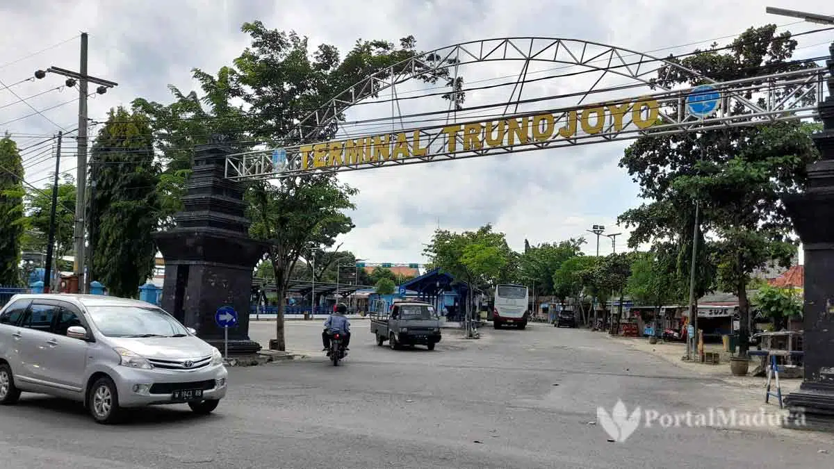 Lokasi Tidak Layak, Terminal Trunojoyo Akan Direlokasi