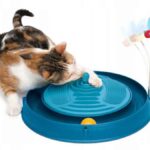 Tips Memilih Mainan Aman Untuk Kucing
