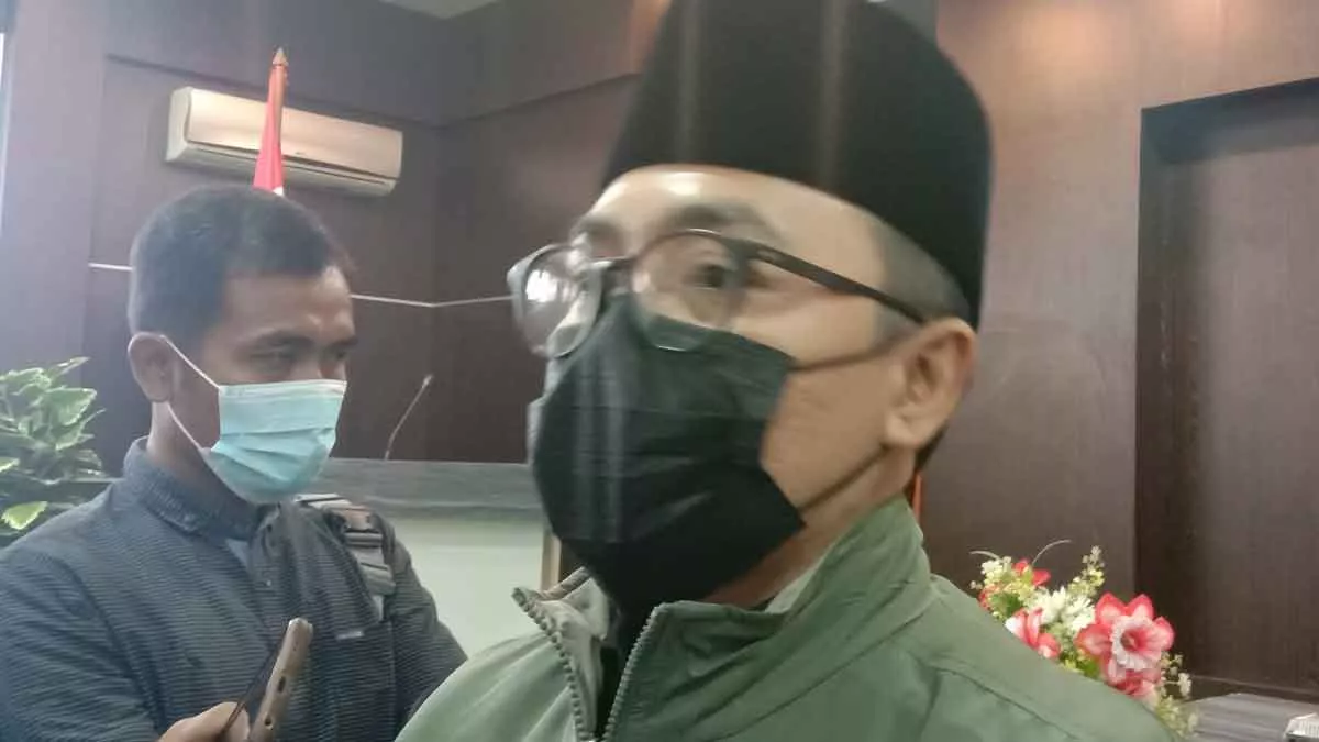 Bupati Baddrut Tamam Terharu Ingat Jasa Wabup Raja’e