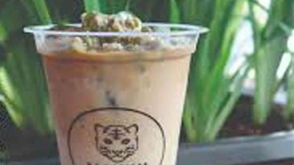 Resep Es Kopi Kacang Hijau yang Unik dan Bikin Nagih