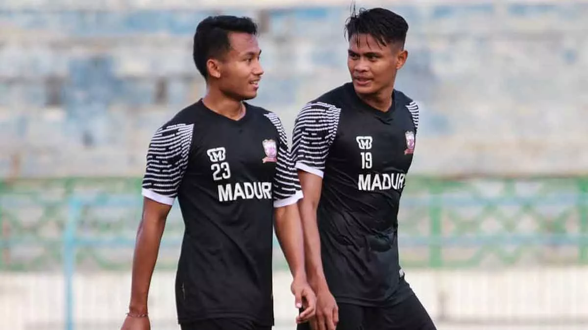 4 Pemain Senior  Kembali
