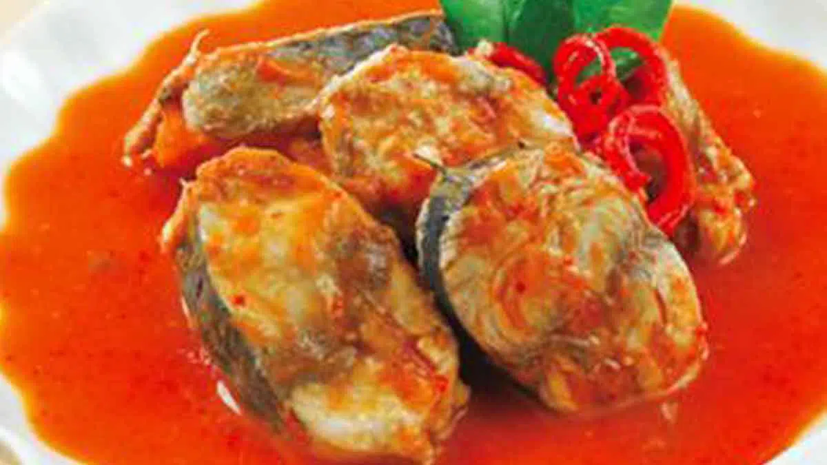 Resep Ikan Tengiri Bumbu Balado yang Super Pedas