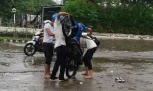 Knalpot Motor Kemasukan Air? Atasi dengan 5 Cara Ini
