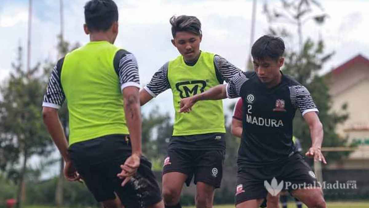 Pelatih Madura United Bocorkan Tiga Slot Pemain Asing