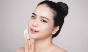 Ladies, Gunakan Skincare Pagi dalam 6 Tahapan Ini