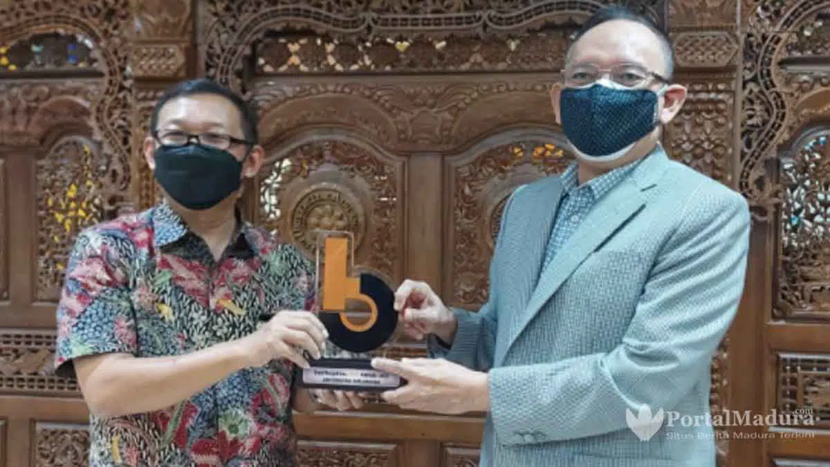 15 Th Berita Jatim, Bangkit di Tengah Pandemi Lewat Webinar Hingga Penghargaan Tokoh Inspiratif