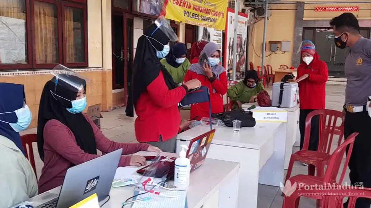 3 Ribu Lebih Warga Sampang Divaksin Covid-19