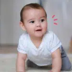 5 Cara Mudah Latih Si Kecil Untuk Merangkak