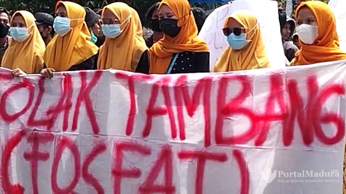Tolak Tambang Fosfat, AMS Demo Bappeda Sumenep
