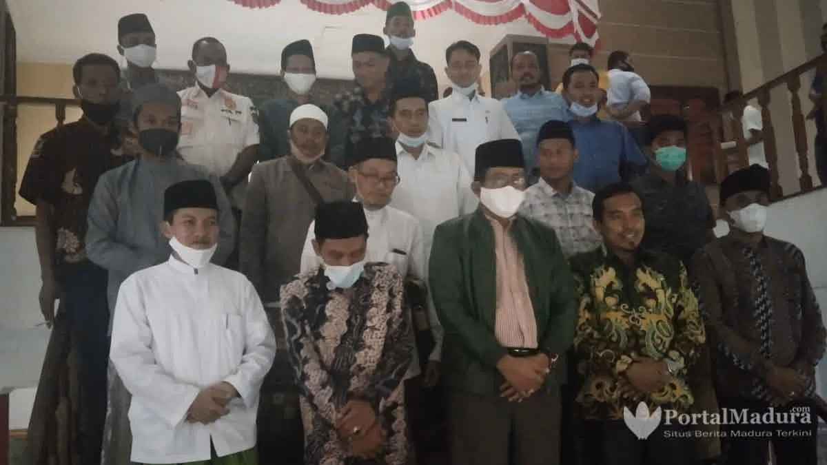 Kiai Sumenep Ikut Tolak Tambang Fosfat
