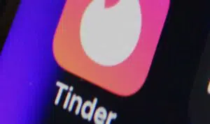 Ingin Dapat Swipe Kanan di Aplikasi Tinder? Ini 4 Caranya