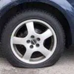 3 Penyebab Ban Tubeless Sering Kempes