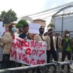 Breaking News-Mahasiswa STKIP PGRI Sumenep “Ngeluruk” Pimpinan Kampus