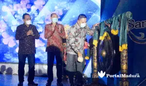 Dongkrak-Ekonomi,-Sampang-Launching-44-Event-Pariwisata-2021