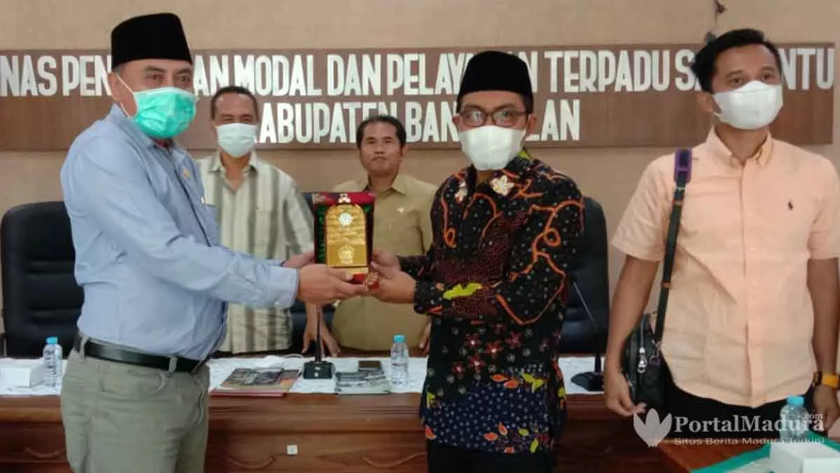 Dorong Peningkatan Investasi, DPRD Kab. Probolinggo “Belajar” ke DPMPTSP Bangkalan