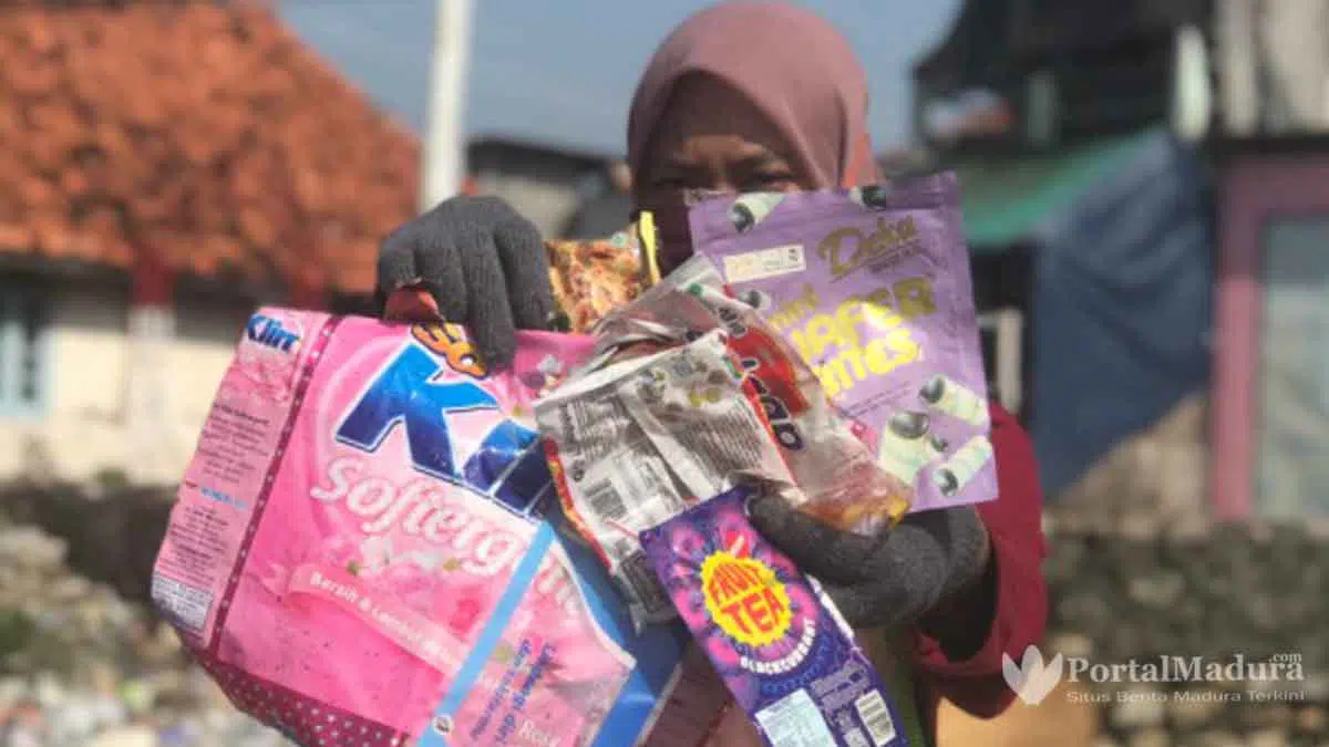 Hasil Brand Audit CAER, Pesisir Kamal Banjir Sampah Plastik