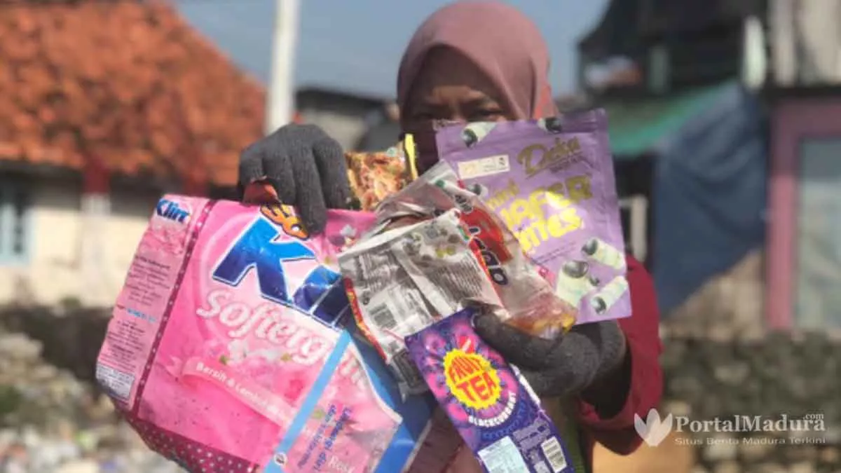 Hasil Brand Audit CAER, Pesisir Kamal Banjir Sampah Plastik