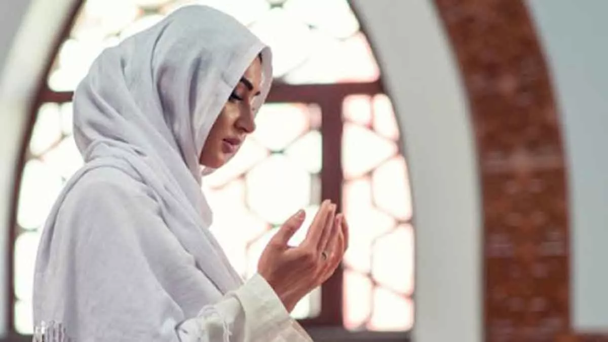 Hati-hati-Menjerumuskan!-Baca-Doa-Ini-Saat-Dipuji-Orang