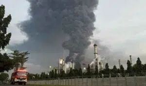 Kilang-Minyak-Indramayu-Terbakar,-Pertamina-Nyatakan-Stok-BBM-Aman