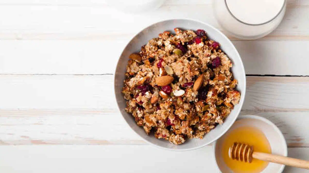 Menu Sarapan Sehat, Granola Memiliki Banyak Manfaat Untuk Tubuh