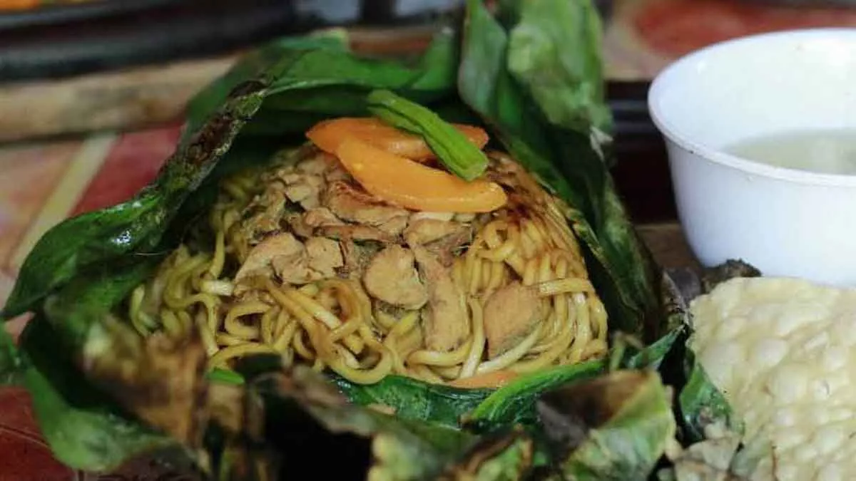 Resep Mi Ayam Bakar, Menu Enak yang Wajib Dicoba